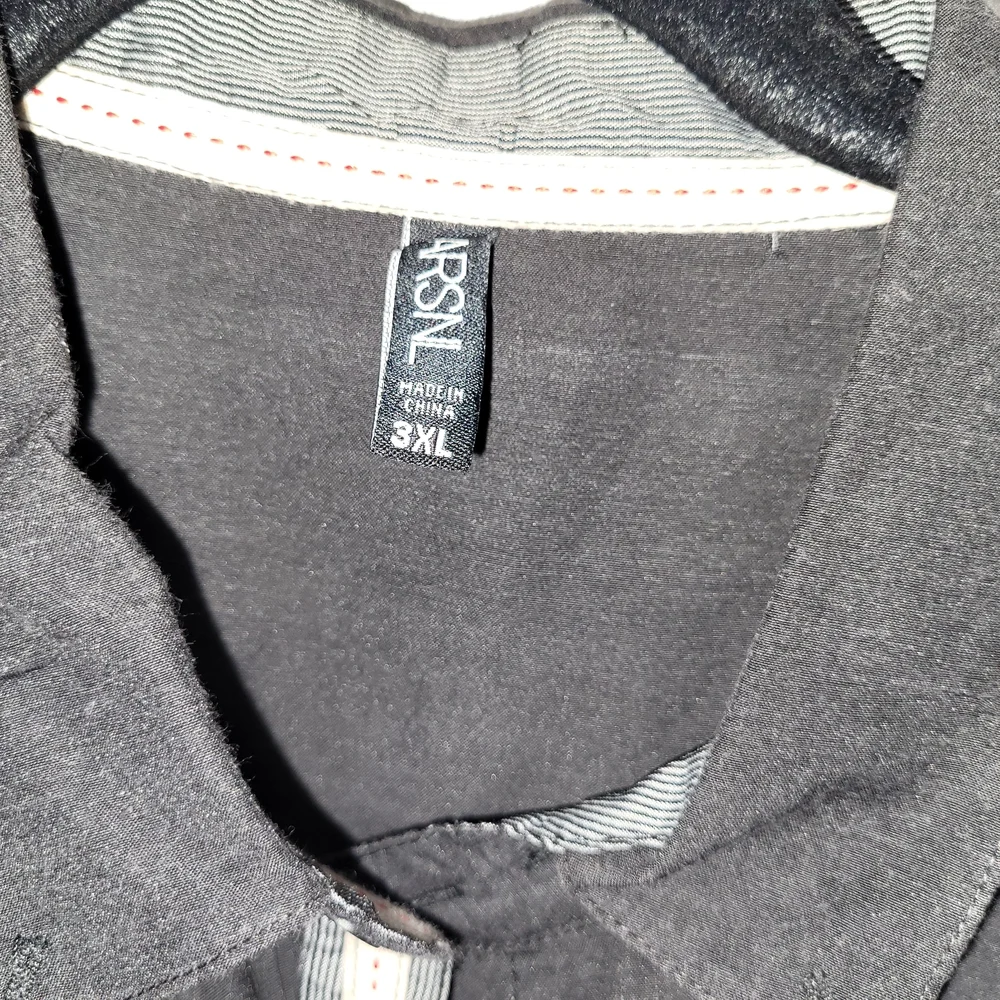 Men's Gray Button-Up Jacket - Picture 4 of 6